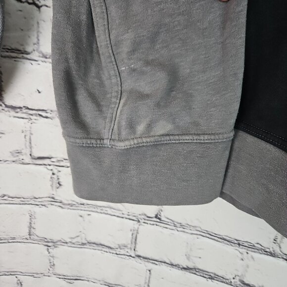 The North Face Hoodie Sweatshirt Men's XXL Gray Black Kangaroo Pocket Grunge - Picture 6 of 10